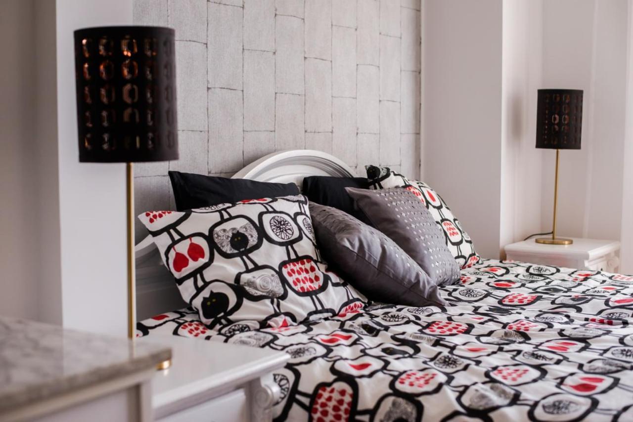 Halby Luxury Rooms Chmielna 73B วอร์ซอ ภายนอก รูปภาพ