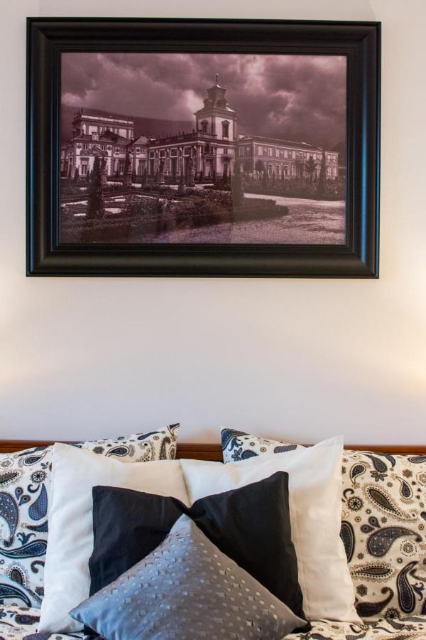 Halby Luxury Rooms Chmielna 73B วอร์ซอ ภายนอก รูปภาพ